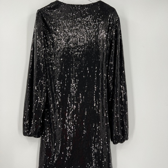LEYDEN Sequined Wrap Mini Dress in Black Size Xs NWT (Missing Belt) - Picture 4 of 12